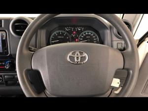 Toyota Land Cruiser 79 79 4.2D double cab - Image 24