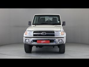 Toyota Land Cruiser 79 79 4.2D double cab - Image 3