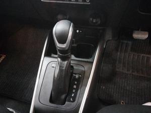 Toyota Starlet Cross 1.5XR automatic - Image 10