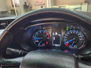Toyota Hilux 2.8 GD-6 RB Legend RS 4X4 automaticD/C - Image 11