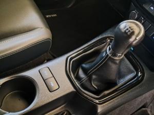 Toyota Hilux 2.8 GD-6 RB LegendD/C - Image 11