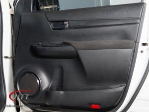 Toyota Hilux 2.4 GD-6 SRX 4X4D/C - Image 16
