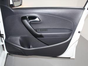 Volkswagen Polo Vivo 1.4 Comfortline - Image 15