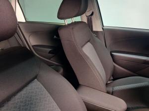 Volkswagen Polo Vivo 1.4 Life - Image 7