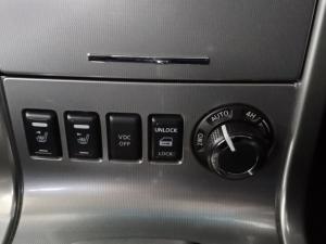 Nissan Pathfinder 2.5 dCi LE automatic - Image 13