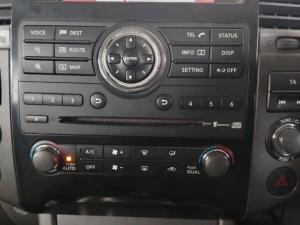 Nissan Pathfinder 2.5 dCi LE automatic - Image 14
