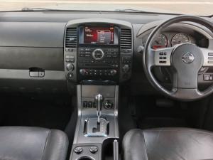Nissan Pathfinder 2.5 dCi LE automatic - Image 6
