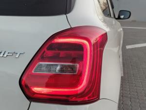 Suzuki Swift 1.2 GA - Image 21