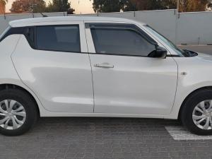 Suzuki Swift 1.2 GA - Image 3