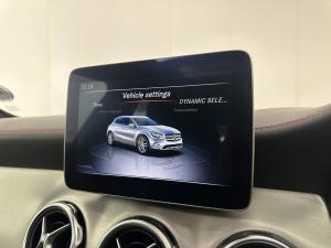 Mercedes-Benz GLA 220dautomatic 4MATIC - Image 8