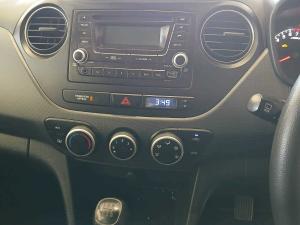 Hyundai Grand i10 1.0 Motion - Image 17