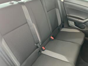 Volkswagen Polo hatch 1.0TSI Life auto - Image 14