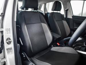 Volkswagen Polo hatch 1.0TSI Life auto - Image 14