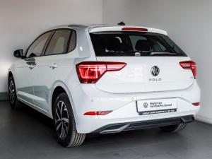 Volkswagen Polo hatch 1.0TSI Life auto - Image 5