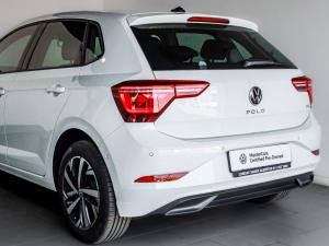 Volkswagen Polo hatch 1.0TSI Life auto - Image 7