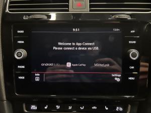 Volkswagen Golf GTI - Image 13