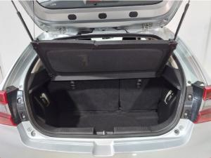 Suzuki Baleno 1.5 GL auto - Image 5