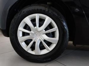 Opel Corsa 1.2 - Image 11