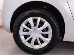 Opel Corsa 1.2 - Image 8