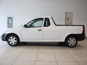 Nissan NP200 1.6i safety pack (aircon) - Image 2