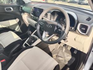 Hyundai Venue 1.2 Premium - Image 6