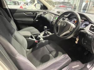 Nissan Qashqai 1.2T Visia - Image 10