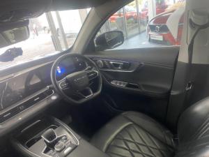 Chery Tiggo 8 Pro 1.6TGDI 290T Executive - Image 14