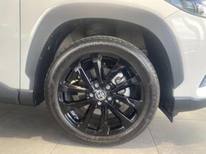 Toyota Corolla Cross 1.8 GR-Sport - Image 8