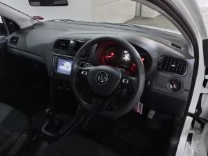 Volkswagen Polo Vivo hatch 1.4 Trendline - Image 5