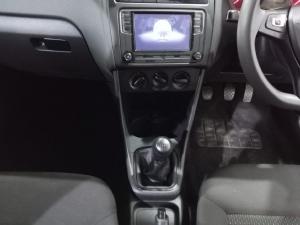 Volkswagen Polo Vivo hatch 1.4 Trendline - Image 6