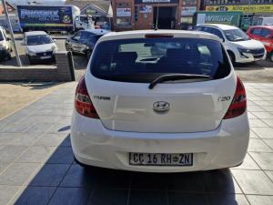 Hyundai i20 1.4 GL auto - Image 3