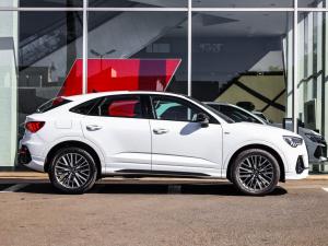 Audi Q3 35TFSI - Image 2