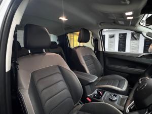 Volkswagen Amarok 2.0BiTDI double cab Style 4Motion - Image 8