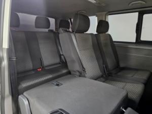 Volkswagen Transporter 2.0BiTDI Kombi SWB Trendline Plus 4Motion - Image 11