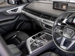 Audi Q7 45TDI quattro - Image 11