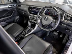 Volkswagen T-Roc 2.0TSI 140kW 4Motion Design - Image 10