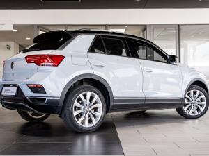 Volkswagen T-Roc 2.0TSI 140kW 4Motion Design - Image 6