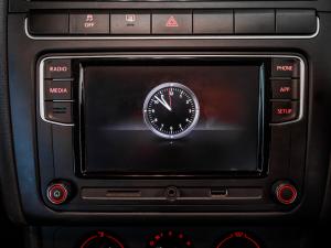 Volkswagen Polo Vivo hatch 1.6 Comfortline auto - Image 12