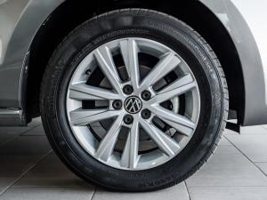 Volkswagen Polo Vivo hatch 1.6 Comfortline auto - Image 16
