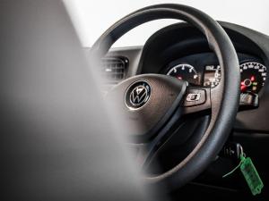 Volkswagen Polo Vivo hatch 1.6 Comfortline auto - Image 17