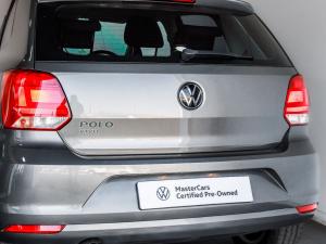 Volkswagen Polo Vivo hatch 1.6 Comfortline auto - Image 9