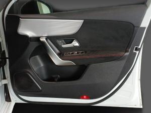 Mercedes-Benz A-Class A200d hatch Style - Image 18