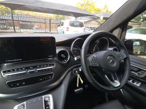Mercedes-Benz V-Class V300d Exclusive - Image 10