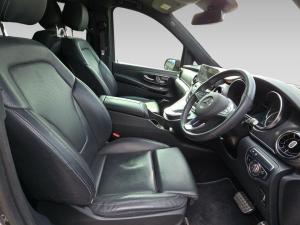 Mercedes-Benz V-Class V300d Exclusive - Image 14