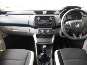 Renault Triber 1.0 Life - Image 16