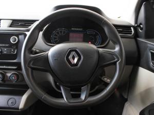 Renault Triber 1.0 Life - Image 17