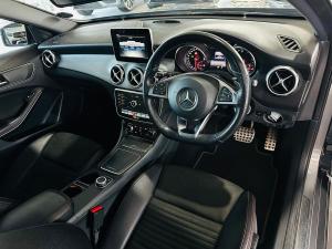 Mercedes-Benz GLA GLA200 auto - Image 3