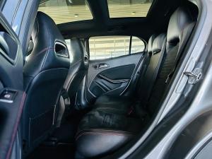 Mercedes-Benz GLA GLA200 auto - Image 6