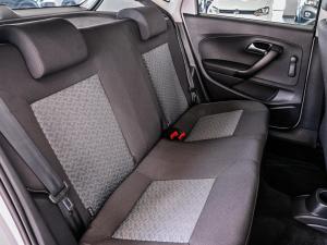 Volkswagen Polo Vivo hatch 1.4 Life - Image 15