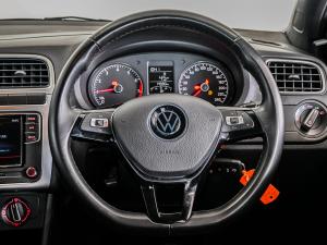 Volkswagen Polo Vivo hatch 1.0TSI GT - Image 11